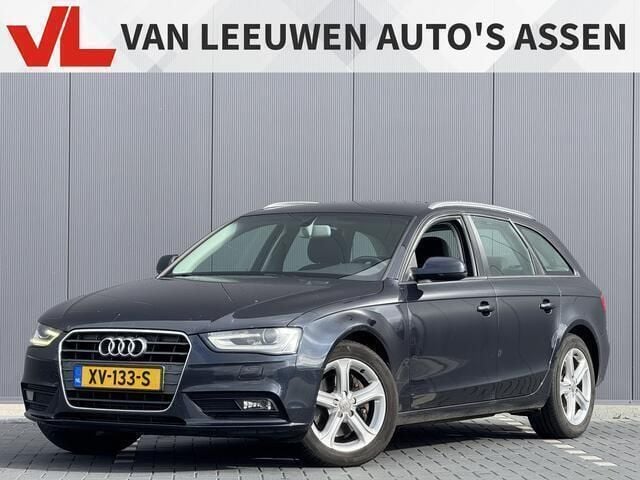 Blauw, metallic lak Gebruikt 2013 Audi A4 Proline Stationwagen | € 5.248 (Super prijs) - Afbeelding 1/4