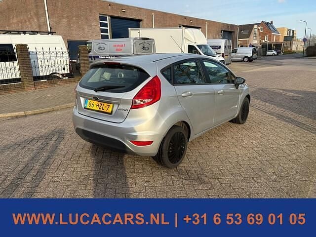 Occasion Ford Fiesta Trend 82 PK (60 kW) 2009 Grijs Hatchback