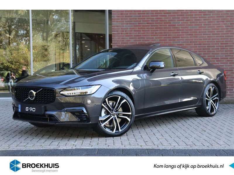 Grijs Gebruikt 2024 Volvo S90 Ultimate Sedan | € 63.900 - Afbeelding 1/4