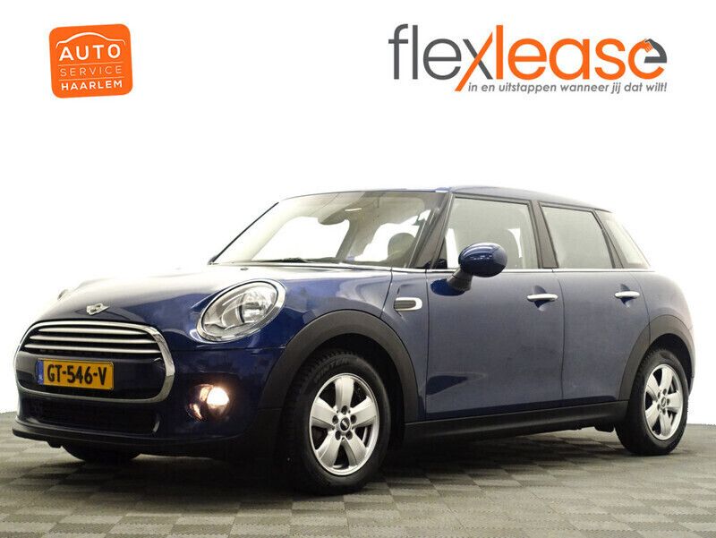 Blauw metallic Gebruikt 2015 Mini Cooper Comfort Hatchback | € 11.900 (Eerlijke prijs) - Afbeelding 1/4