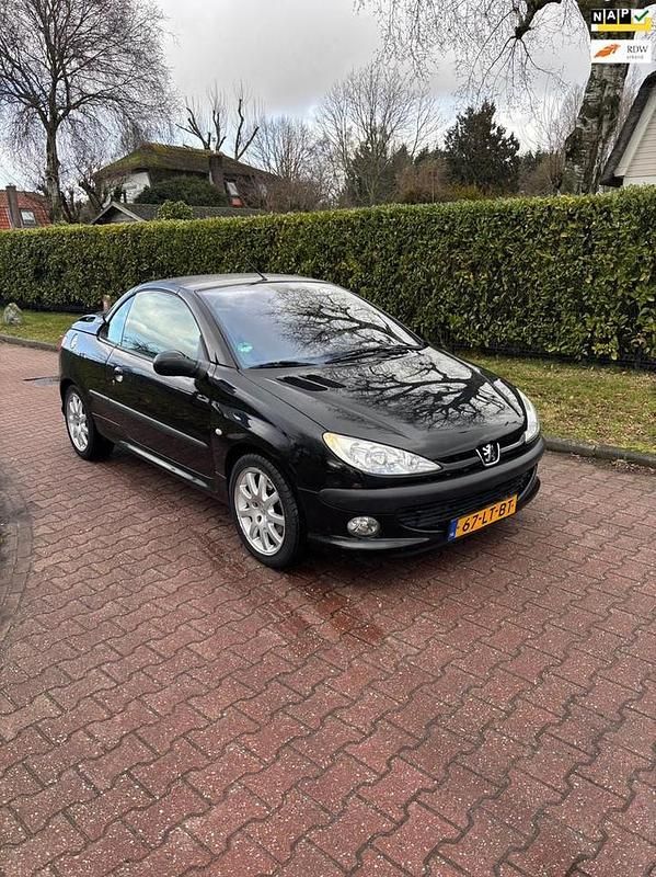 Occasion Peugeot 206 CC 136 PK (100 kW) 2003 Cabriolet