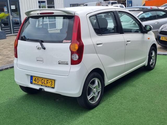 Occasion Daihatsu Cuore 69 PK (50 kW) 2008 Wit Hatchback