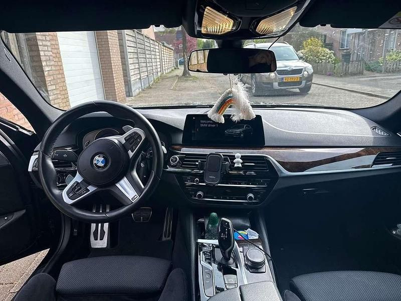 Occasion BMW 530 184 PK (135 kW) 2018 Zwart Sedan