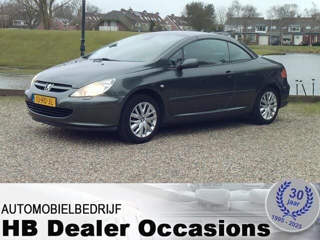 Occasion Peugeot 307 CC 136 PK (100 kW) 2005 Grijs (metallic) Cabriolet