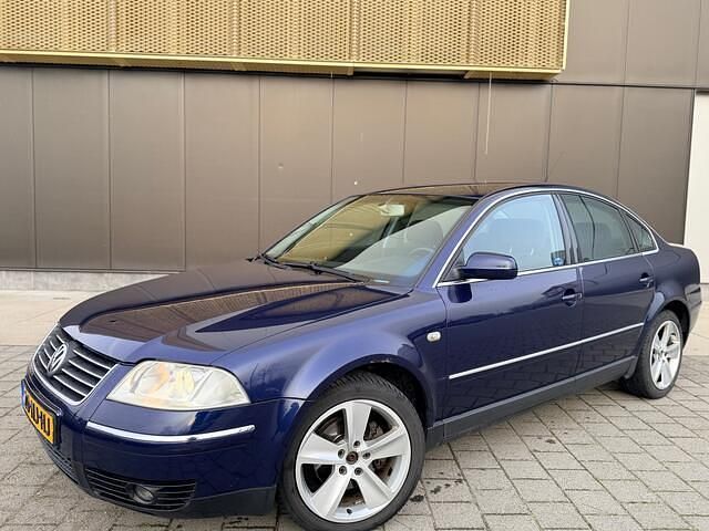 Occasion VW Passat 131 PK (96 kW) 2003 Blauw Sedan