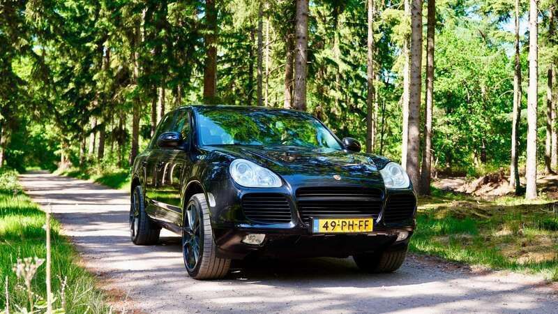 Zwart Gebruikt 2003 Porsche Cayenne SUV | € 8.995 - Afbeelding 1/4