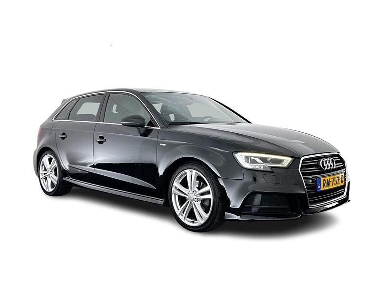 Zwart Gebruikt 2018 Audi A3 Sportback S-Line Hatchback | € 13.945 (Eerlijke prijs) - Afbeelding 1/4
