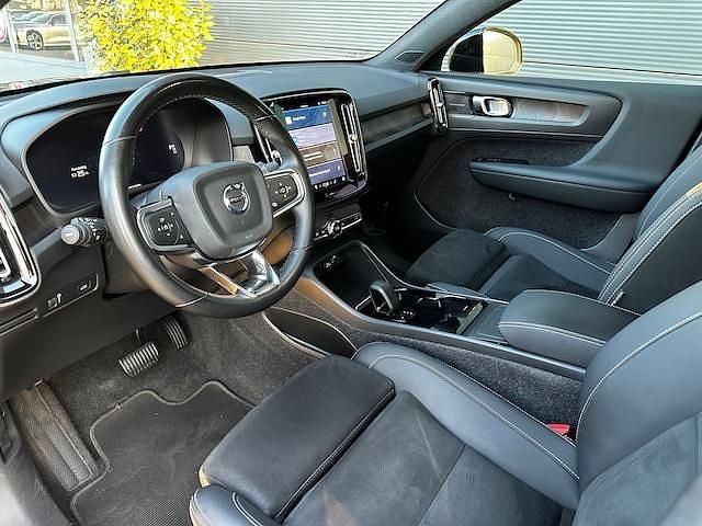 Occasion Volvo C40 300 kW (409 PK) 2021 Zwart SUV