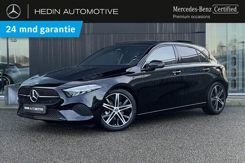 Zwart Gebruikt 2025 Mercedes A180 Luxury Hatchback | € 43.290 - Afbeelding 1/4