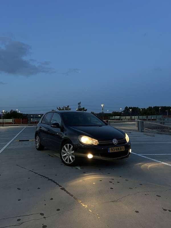 Gebruikt 2009 VW Golf VI Highline Sedan | € 4.500 (Goede deal) - Afbeelding 1/4