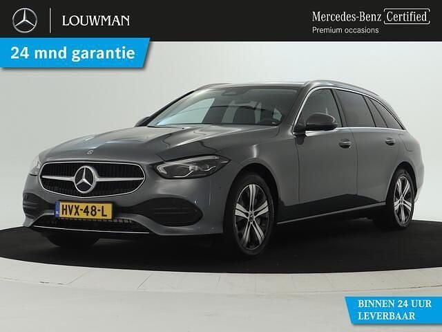 Grijs Gebruikt 2022 Mercedes C300 Stationwagen | € 36.450 (Goede deal) - Afbeelding 1/3