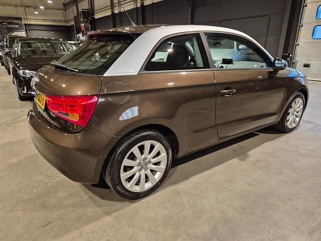 Occasion Audi A1 2012 Bruin (metallic) Hatchback
