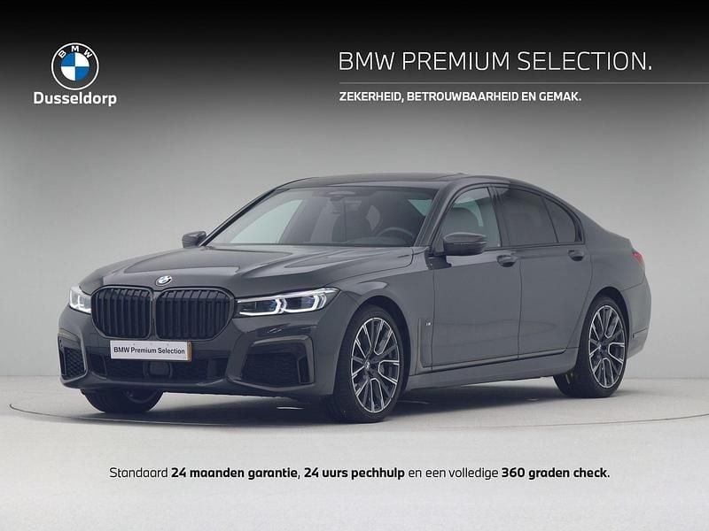 Grijs Gebruikt 2021 BMW 750 Executive Sedan | € 66.950 - Afbeelding 1/4
