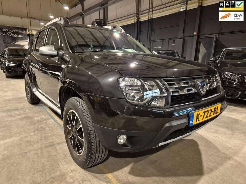 Zwart Gebruikt 2016 Dacia Duster SUV | € 11.349 (Eerlijke prijs) - Afbeelding 1/4