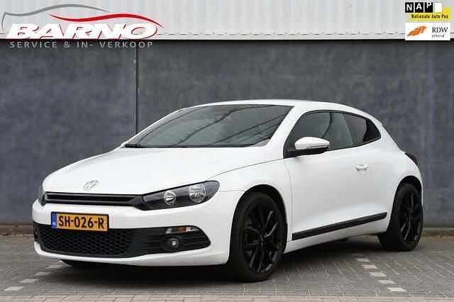 Wit Gebruikt 2009 VW Scirocco Highline Coupé | € 4.999 (Goede deal) - Afbeelding 1/4