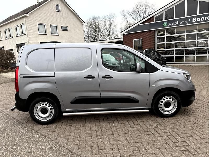 Occasion Opel Combo Edition+ 102 PK (75 kW) 2020 Grijs Van
