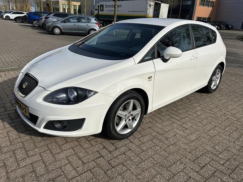 Occasion Seat Leon Style 105 PK (77 kW) 2013 Wit Hatchback