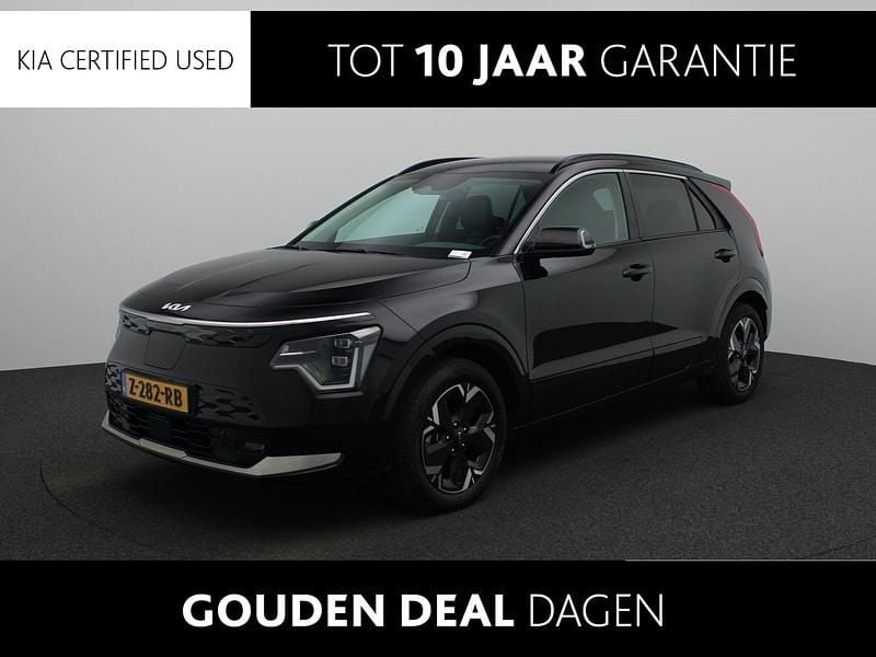 Zwart Gebruikt 2024 Kia Niro Advance SUV | € 32.440 (Goede deal) - Afbeelding 1/2