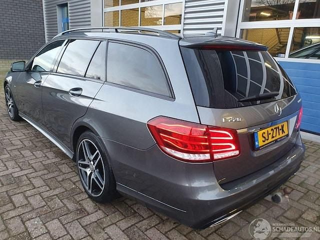 Occasion Mercedes E220 Ambition 170 PK (125 kW) 2016 Grijs Stationwagen