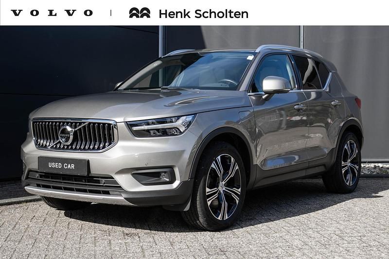 Grijs Gebruikt 2020 Volvo XC40 Inscription SUV | € 28.950 (Iets duurder) - Afbeelding 1/4