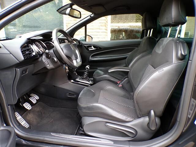 Occasion Citroën DS3 Sport Chic 157 PK (115 kW) 2011 Zwart Hatchback