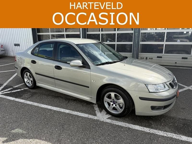 Grijs Gebruikt 2005 Saab 9-3 Linear Sedan | € 9.950 - Afbeelding 1/4