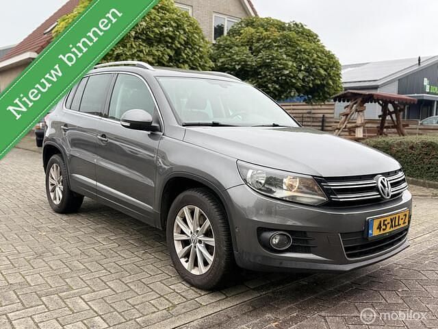 Grijs Gebruikt 2012 VW Tiguan Sport SUV | € 8.250 - Afbeelding 1/4