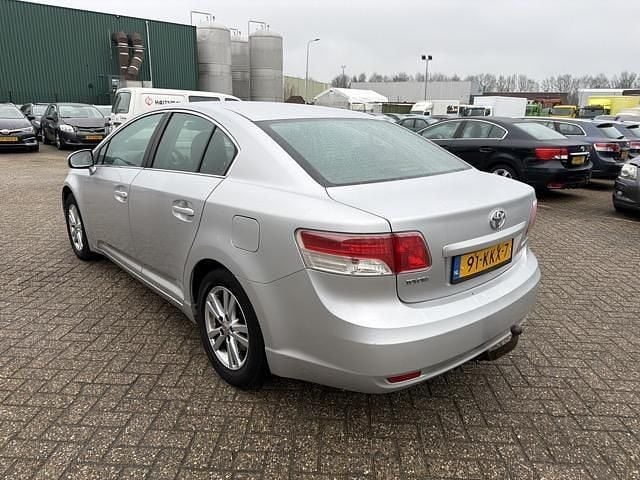 Occasion Toyota Avensis 147 PK (108 kW) 2010 Grijs Sedan
