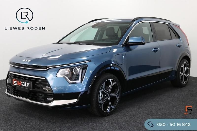 Blauw Nieuw 2025 Kia e-Niro SUV | € 35.950 - Afbeelding 1/4
