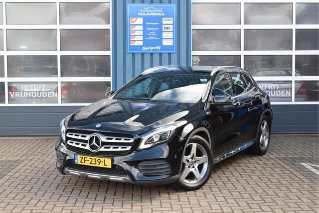 Zwart Gebruikt 2019 Mercedes GLA180 Business SUV | € 26.950 (Iets duurder) - Afbeelding 1/4