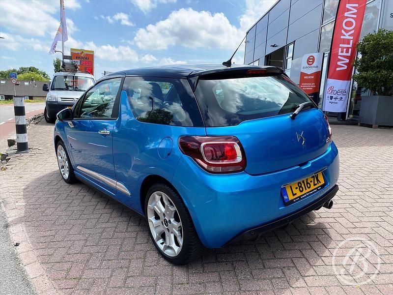 Occasion DS Automobiles DS3 So Chic 110 PK (80 kW) 2016 Blauw Hatchback