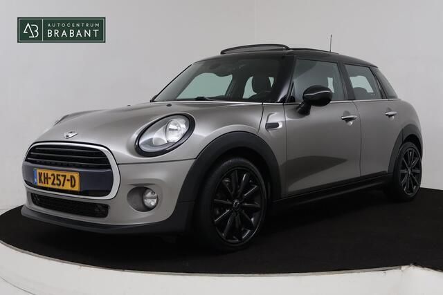 Grijs Gebruikt 2016 Mini Cooper Business Hatchback | € 13.945 (Eerlijke prijs) - Afbeelding 1/4