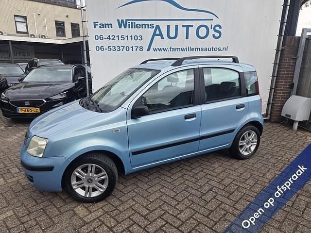 Blauw Gebruikt 2006 Fiat Panda Emotion Hatchback | € 2.992 (Eerlijke prijs) - Afbeelding 1/4