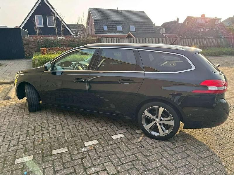 Occasion Peugeot 308 SW Allure 131 PK (96 kW) 2015 Zwart Stationwagen