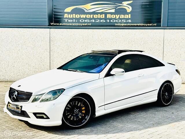 Overige Gebruikt 2009 Mercedes E500 Avantgarde Coupé | € 21.995 - Afbeelding 1/4