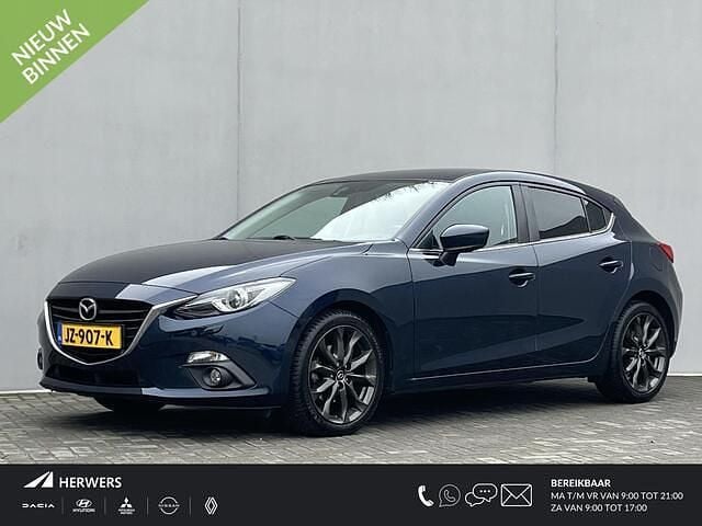 Blauw Gebruikt 2016 Mazda 3 Hatchback | € 16.435 (Eerlijke prijs) - Afbeelding 1/4