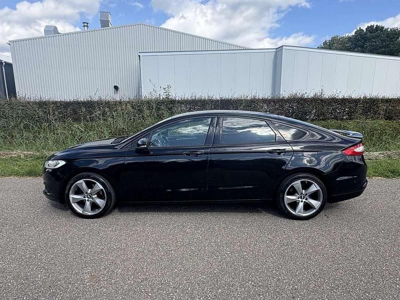 Occasion Ford Mondeo Trend 161 PK (118 kW) 2015 Zwart Hatchback