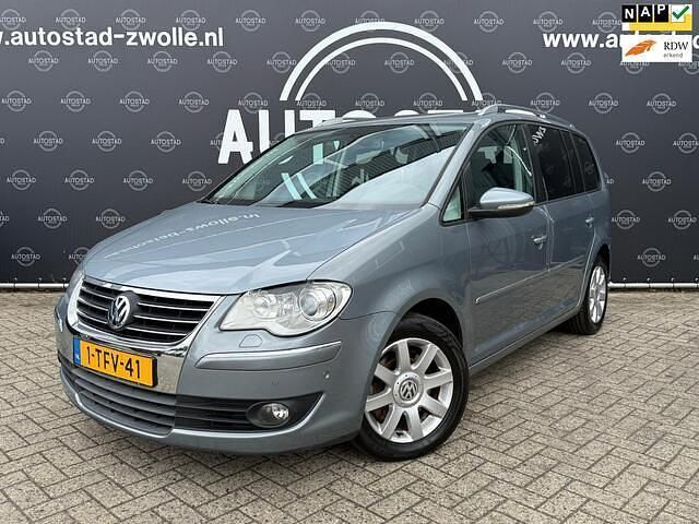 Grijs Gebruikt 2009 VW Touran Highline MPV | € 6.995 (Eerlijke prijs) - Afbeelding 1/4