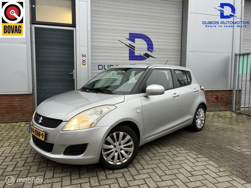 Grijs Gebruikt 2012 Suzuki Swift Hatchback | € 5.490 (Eerlijke prijs) - Afbeelding 1/4
