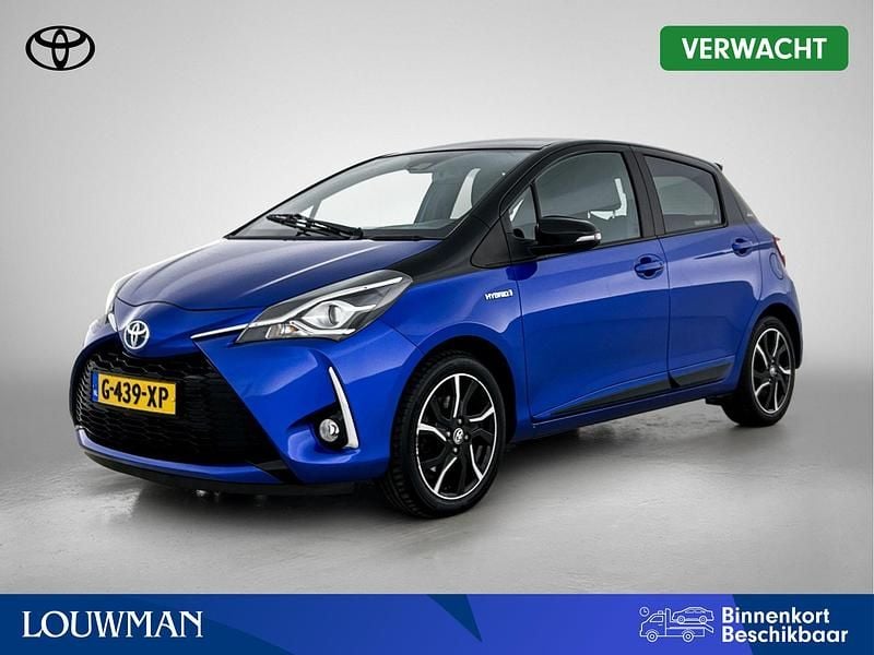 Blauw Occasion 2020 Toyota Yaris Hybrid Premium Hatchback | € 15.445 (Goede deal) - Afbeelding 1/4
