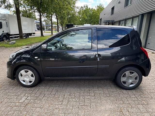 Zwart Gebruikt 2011 Renault Twingo Collection Hatchback | € 1.250 (Super prijs) - Afbeelding 1/3