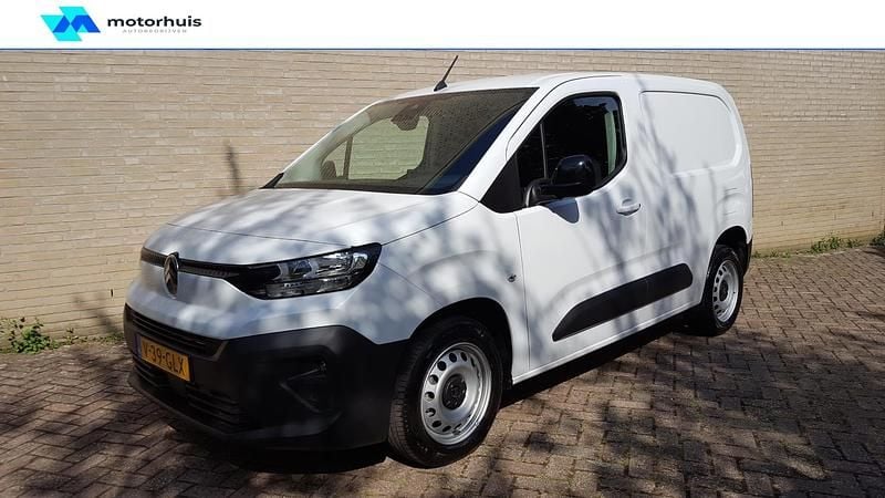 Wit Gebruikt 2024 Citroën Berlingo MPV | € 16.945 (Eerlijke prijs) - Afbeelding 1/4