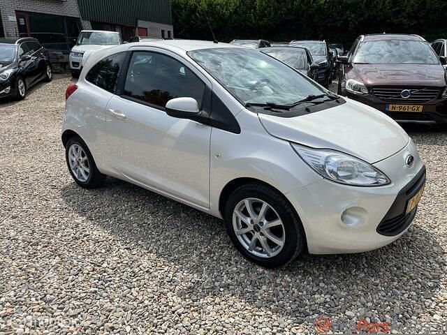 Occasion Ford Ka Metall 69 PK (50 kW) 2011 Wit Hatchback