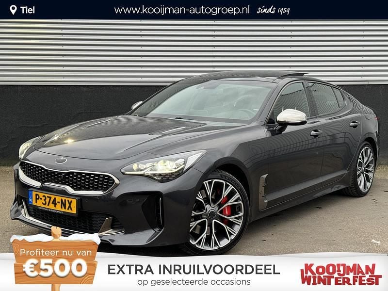 Grijs Gebruikt 2019 Kia Stinger Hatchback | € 41.900 - Afbeelding 1/4