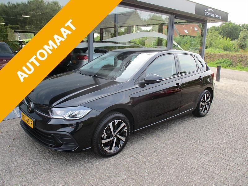 Zwart Gebruikt 2024 VW Polo Business Hatchback | € 24.750 (Eerlijke prijs) - Afbeelding 1/4