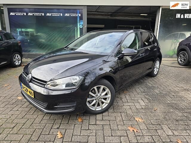 Occasion VW Golf VII Trendline 105 PK (77 kW) 2014 Zwart Hatchback