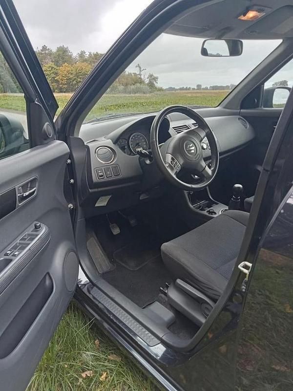 Gebruikt 2007 Suzuki Swift | € 2.450 (Iets duurder) - Afbeelding 1/4