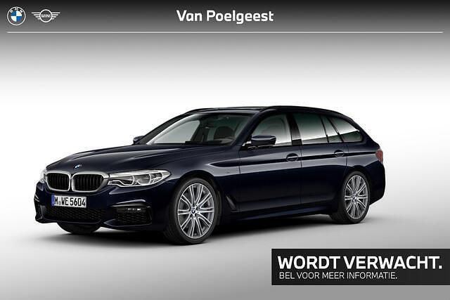 Zwart Gebruikt 2020 BMW 530 Executive Stationwagen | € 39.900 (Iets duurder) - Afbeelding 1/4