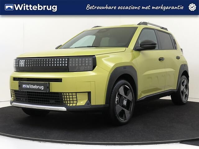 Geel Nieuw 2025 Fiat Grande Panda La Prima Hatchback | € 22.725 (Super prijs) - Afbeelding 1/3