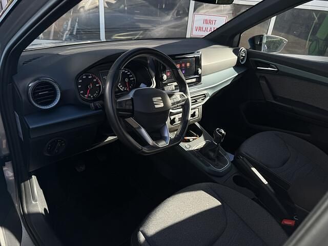 Occasion Seat Arona CONNECT 97 PK (71 kW) 2022 Grijs SUV